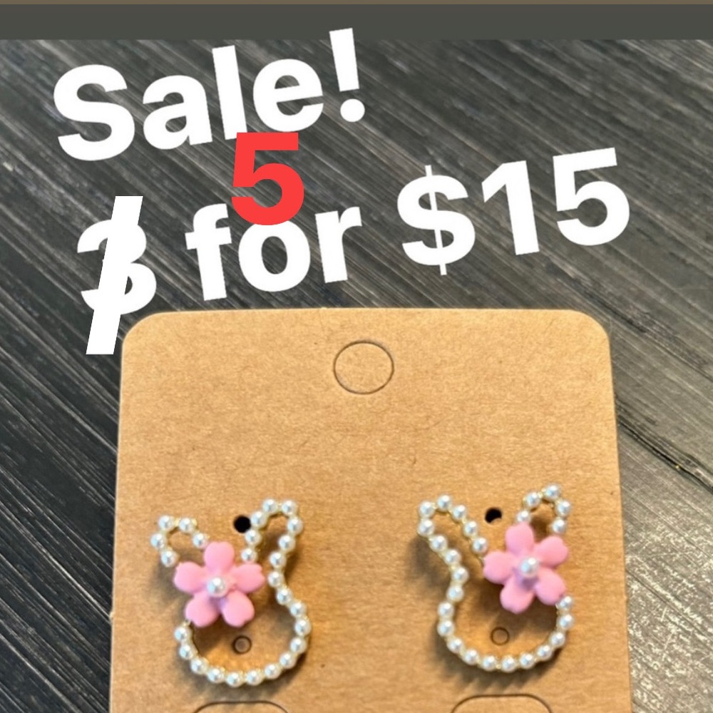 Bunny earrings!